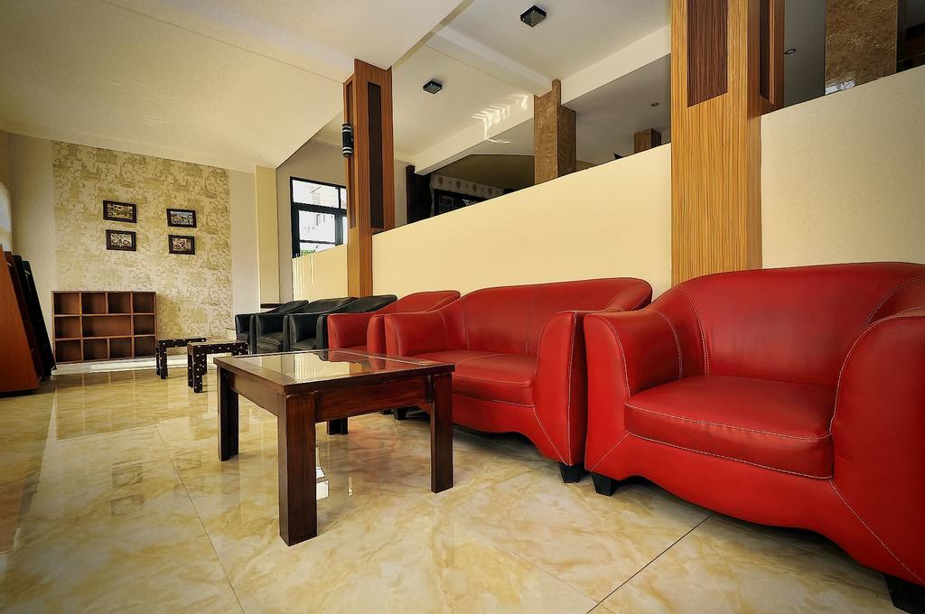 Spencer Green Hotel Batu  Eksteriør bilde